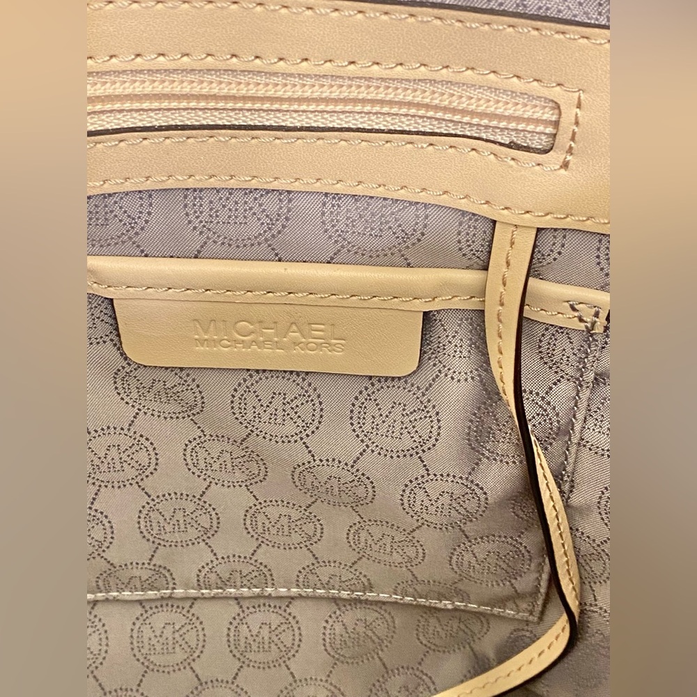 Michael Kors Bronze Metallic Logo Shoulder Purse Handbag Tote - Picture 12 of 14